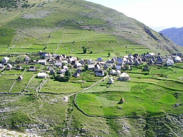 Lukomir Village
