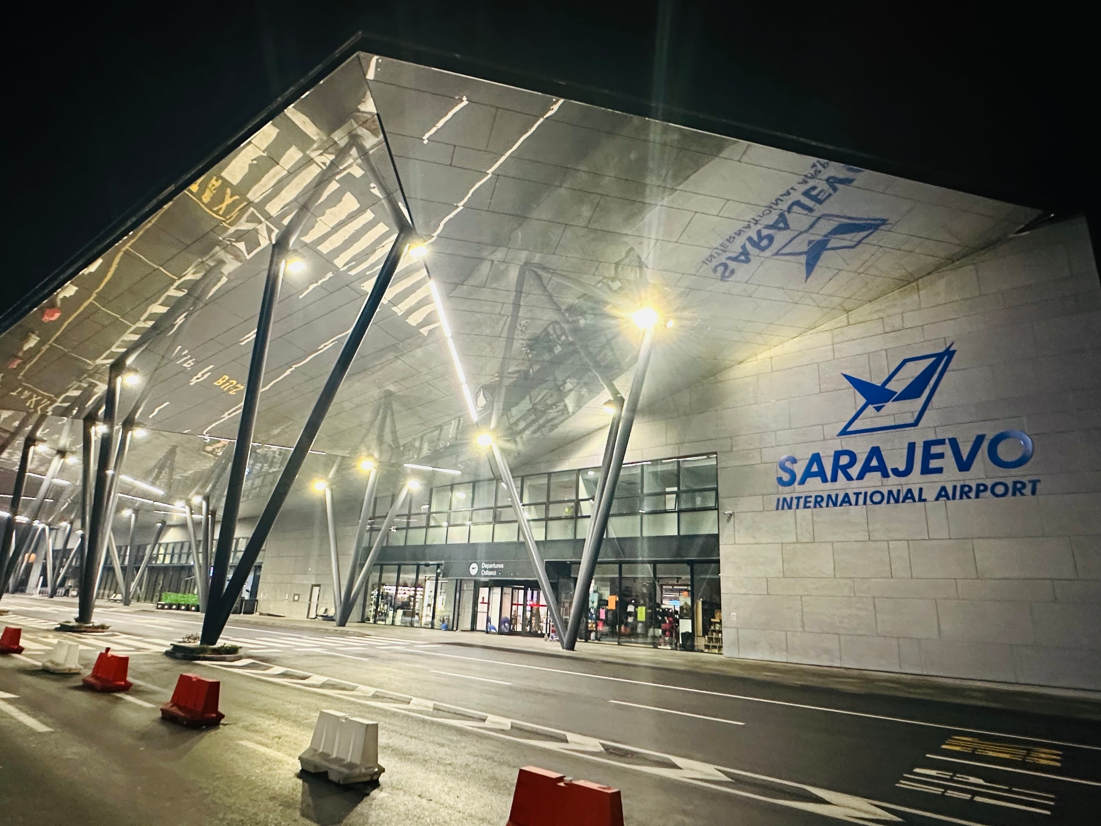Sarajevo International Airport (SJJ)